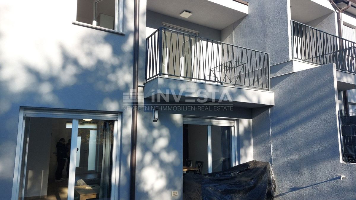 Poreč, kuća u nizu blizu centra grada