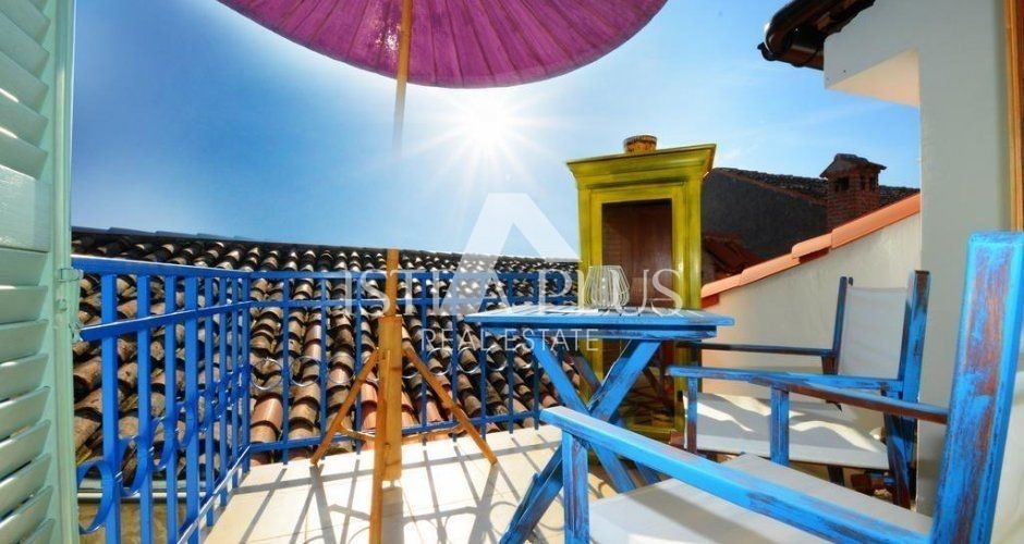 EXKLUSIVE LAGE IM ZENTRUM VON POREC - WOHNUNGSHAUS