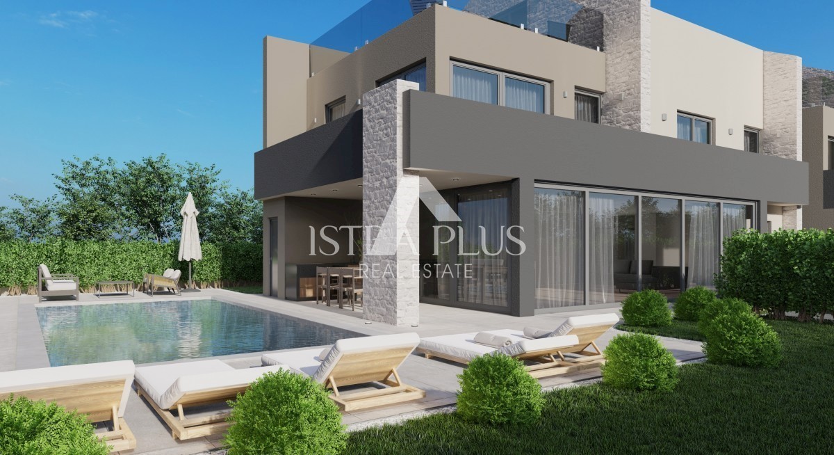 Poreč, Istrien Neue Luxusvilla mit Pool 500 m vom Meer und Meerblick!!