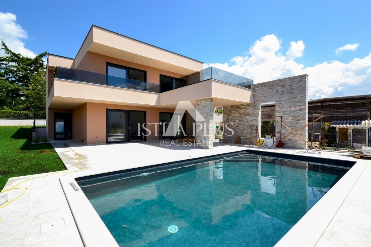 Hochwertige, moderne Luxusvilla in der Nähe von Porec