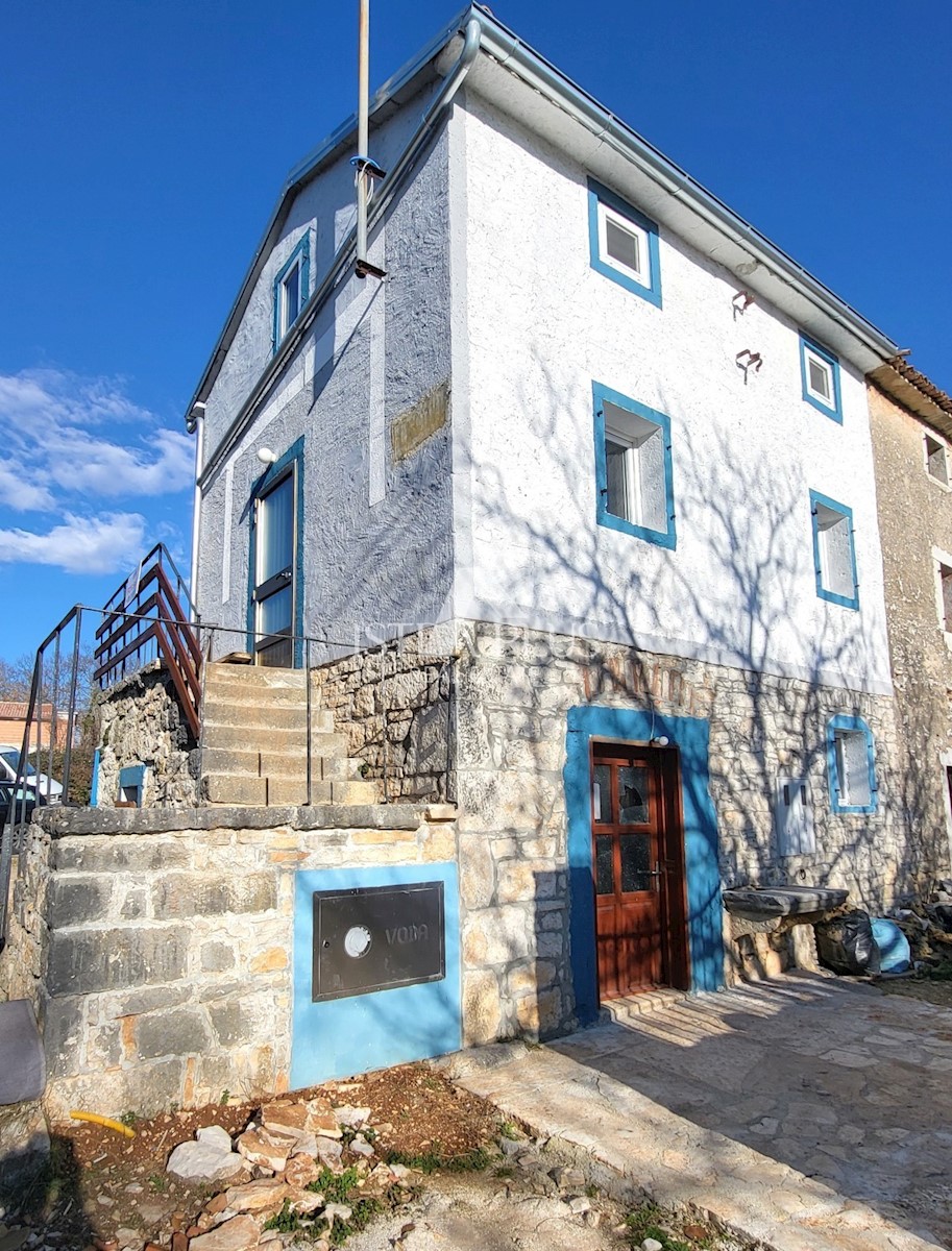 istrisches Steinhaus in ruhiger Lage