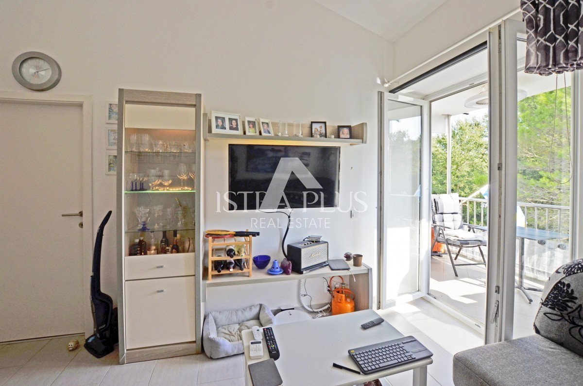 Stan okolica Poreča 220m od mora