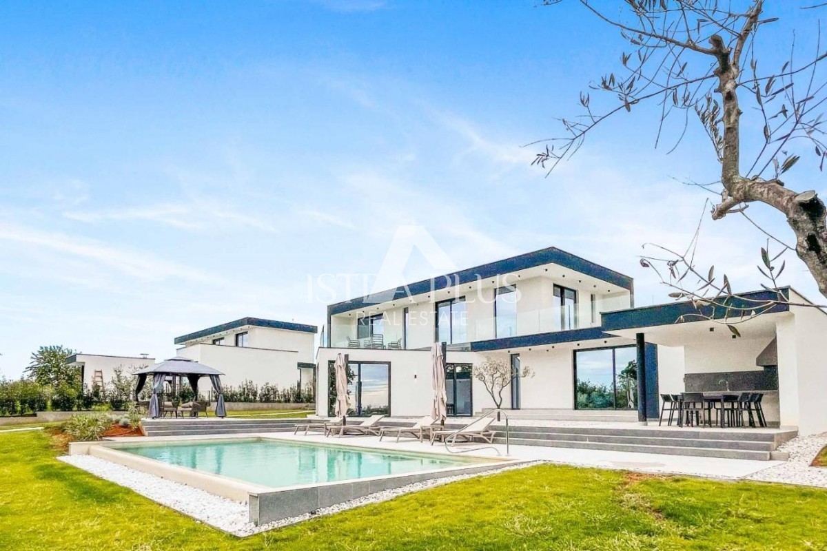 Eine moderne Villa mit wunderschönem Design in der Nähe von Poreč
