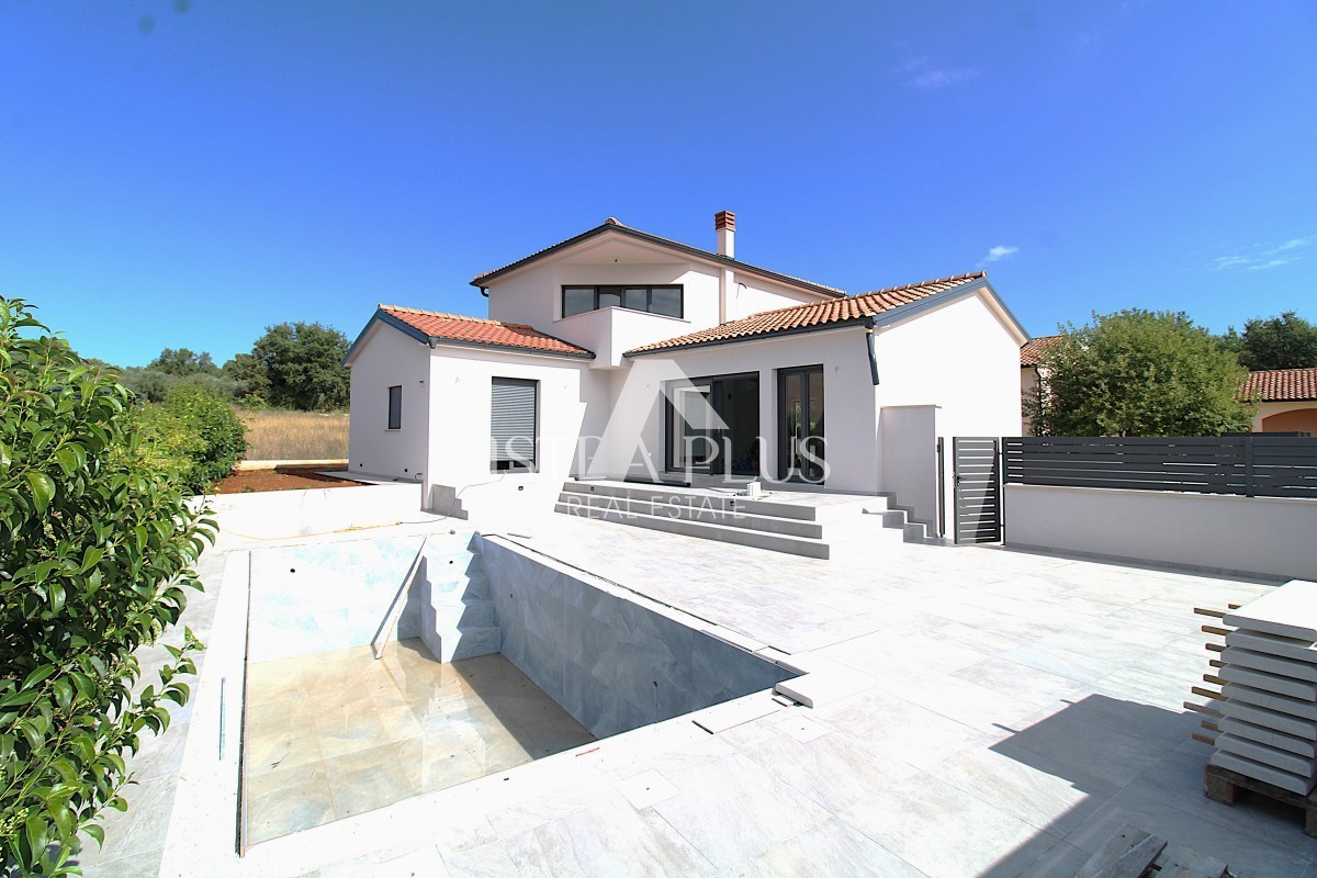 Istrien, Poreč - Neue, schön eingerichtete Villa mit Pool