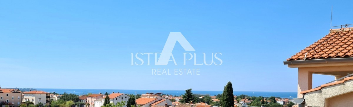 Na novo prenovljen apartma s pogledom na morje - Poreč