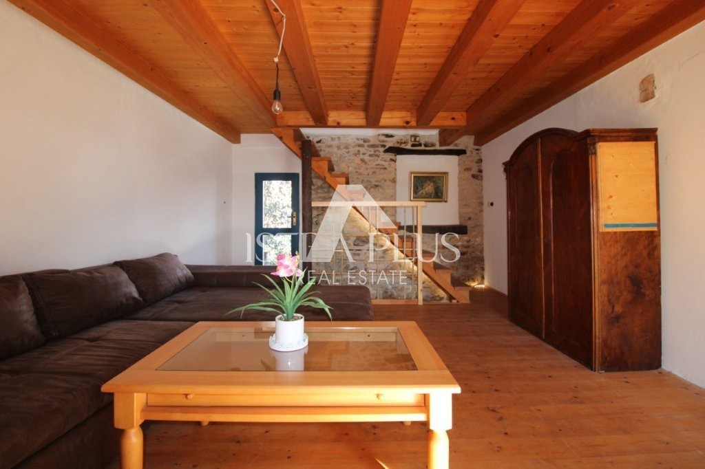 Istrien, Raum Poreč, 8 km, renoviertes Steinhaus mit Garten