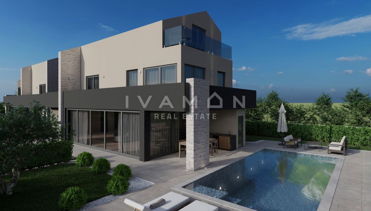 Moderna vila v bližini centra Poreča in plaže