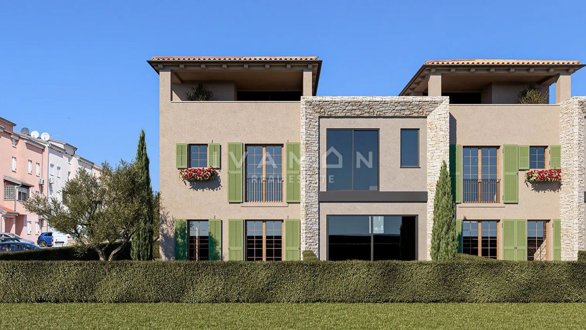 Robna hiša v vrsti, 3 spalnice, 2 km od Poreča