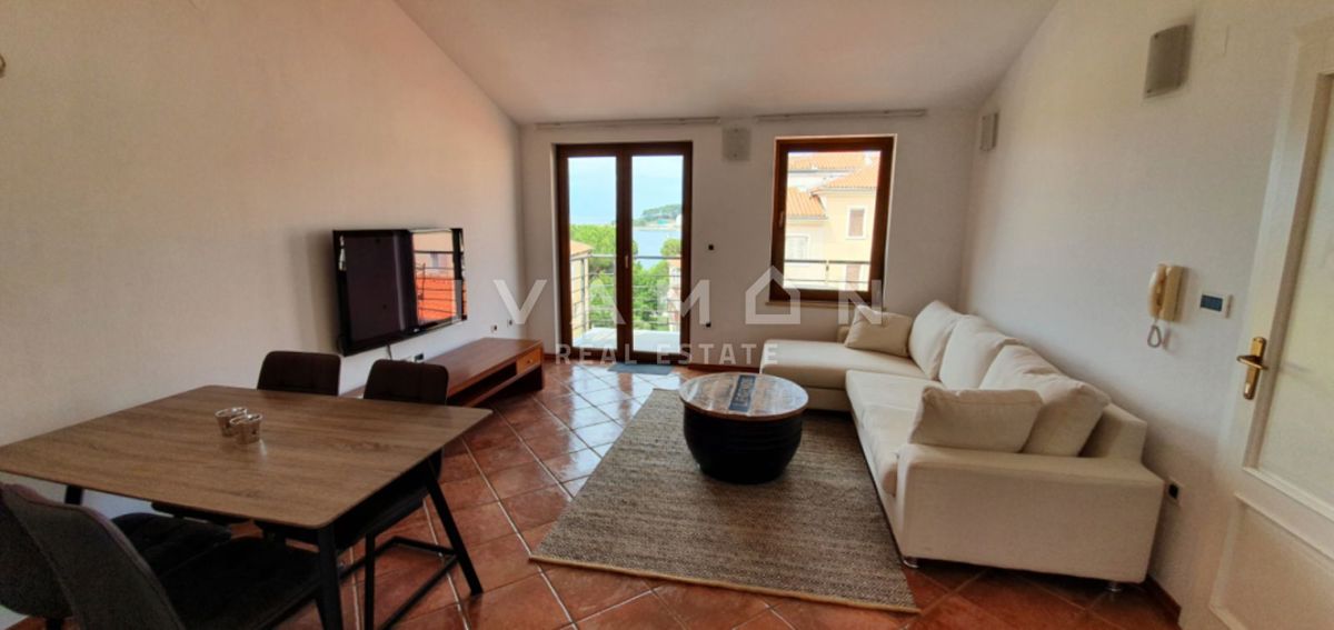 Apartment in the center of Porec with sea view