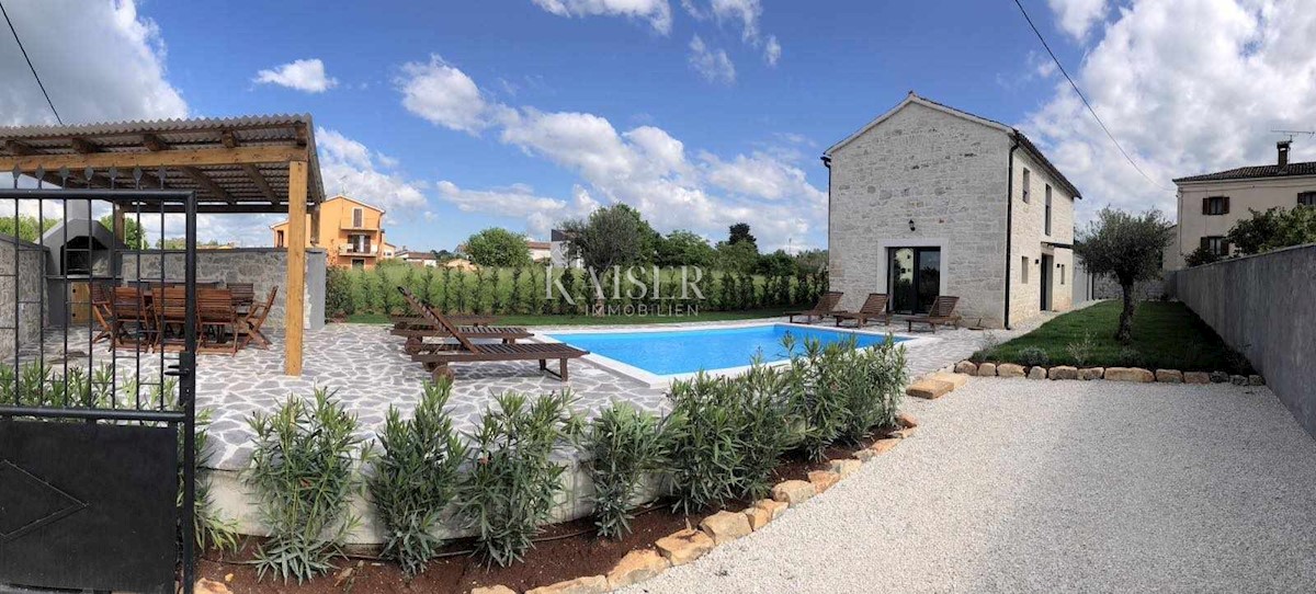 Istrien - Poreč, Steinvilla mit Swimmingpool