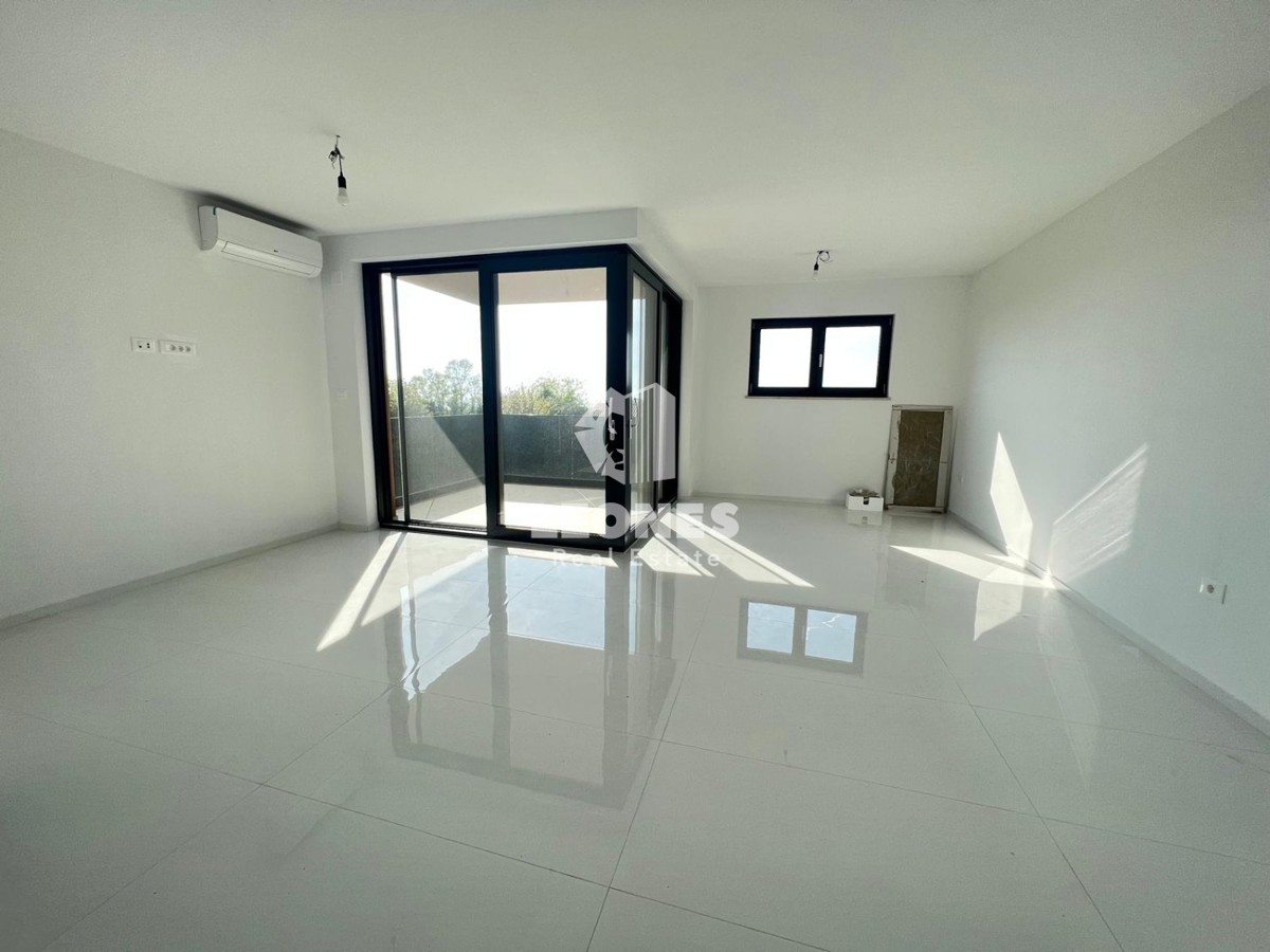 A wonderful apartment in a great location with a view of the sea in Poreč