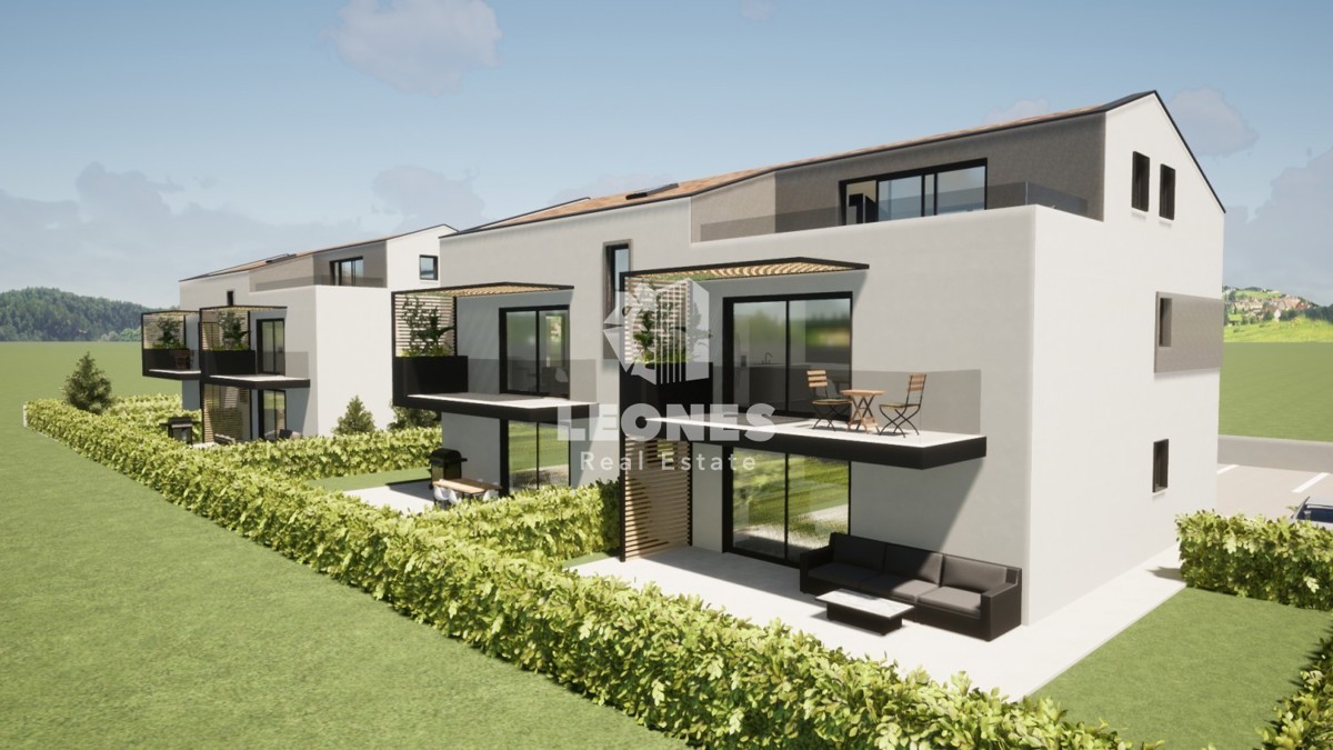 Quality apartment with a garden on the ground floor in the vicinity of Poreč