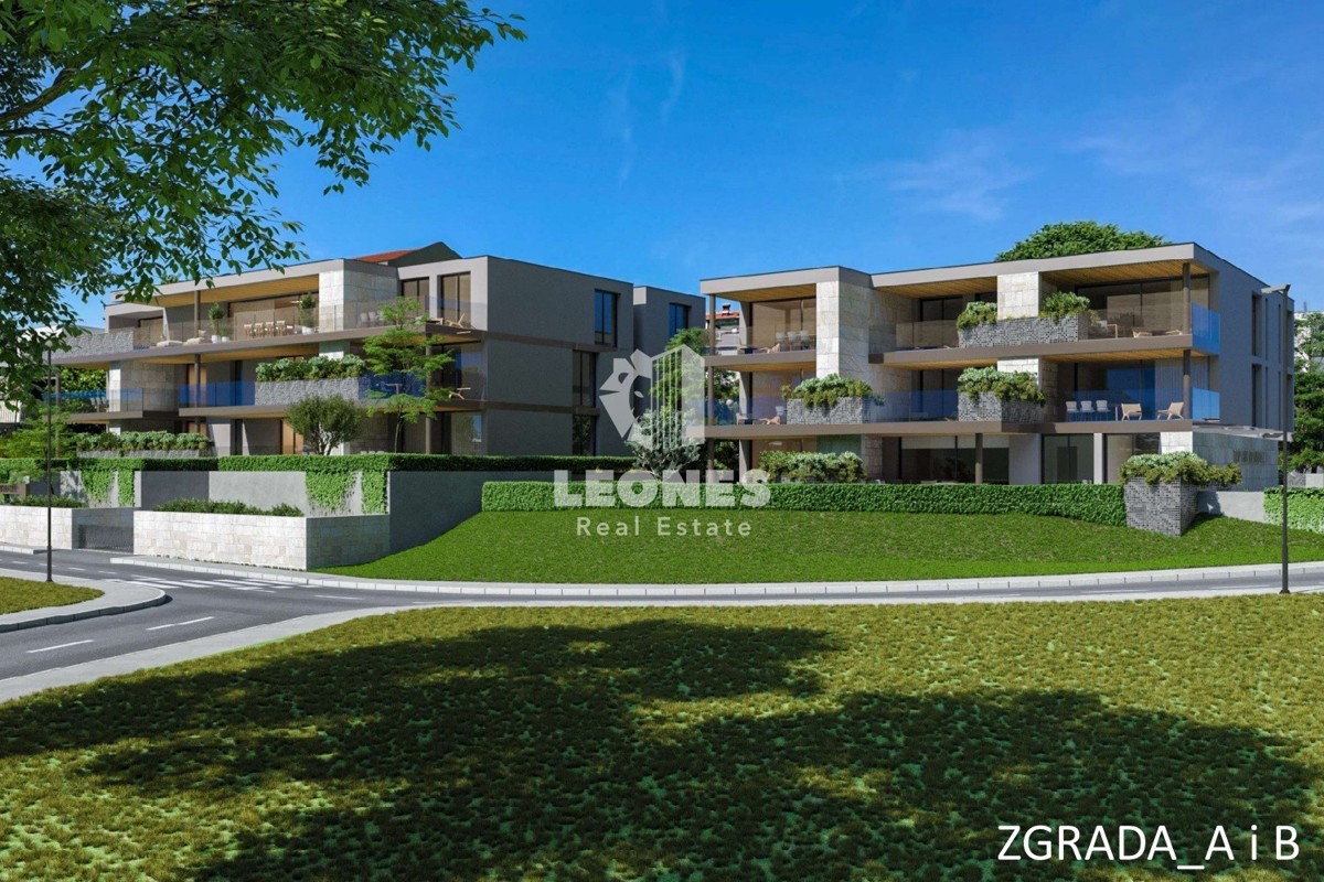 Stan na prvom katu s pogledom na more i dizalom u novogradnji u Novigradu