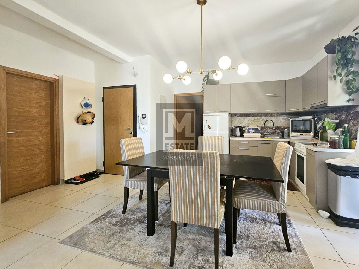 Poreč, surroundings excellent apartment on the ground floor!