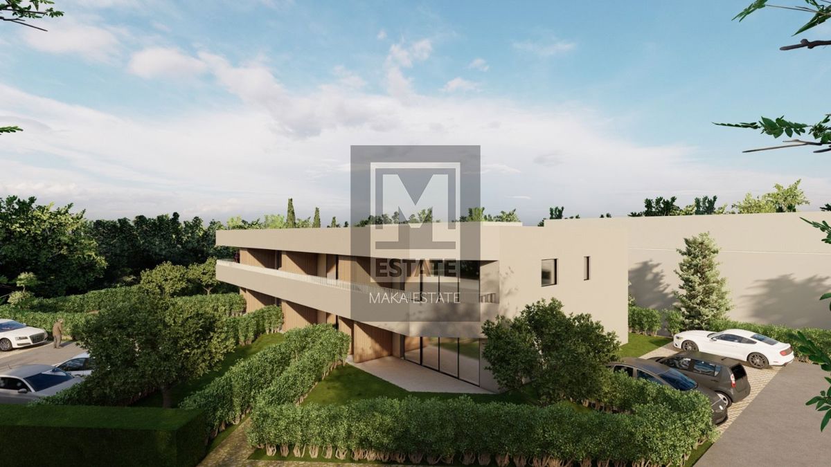 Poreč, okolica, atraktivan stan na prvom katu!