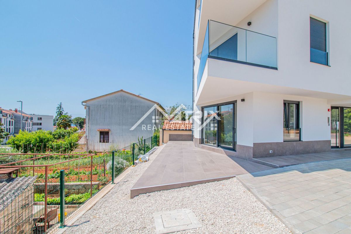 Poreč, Modern apartment 400 m from the beach! New building!