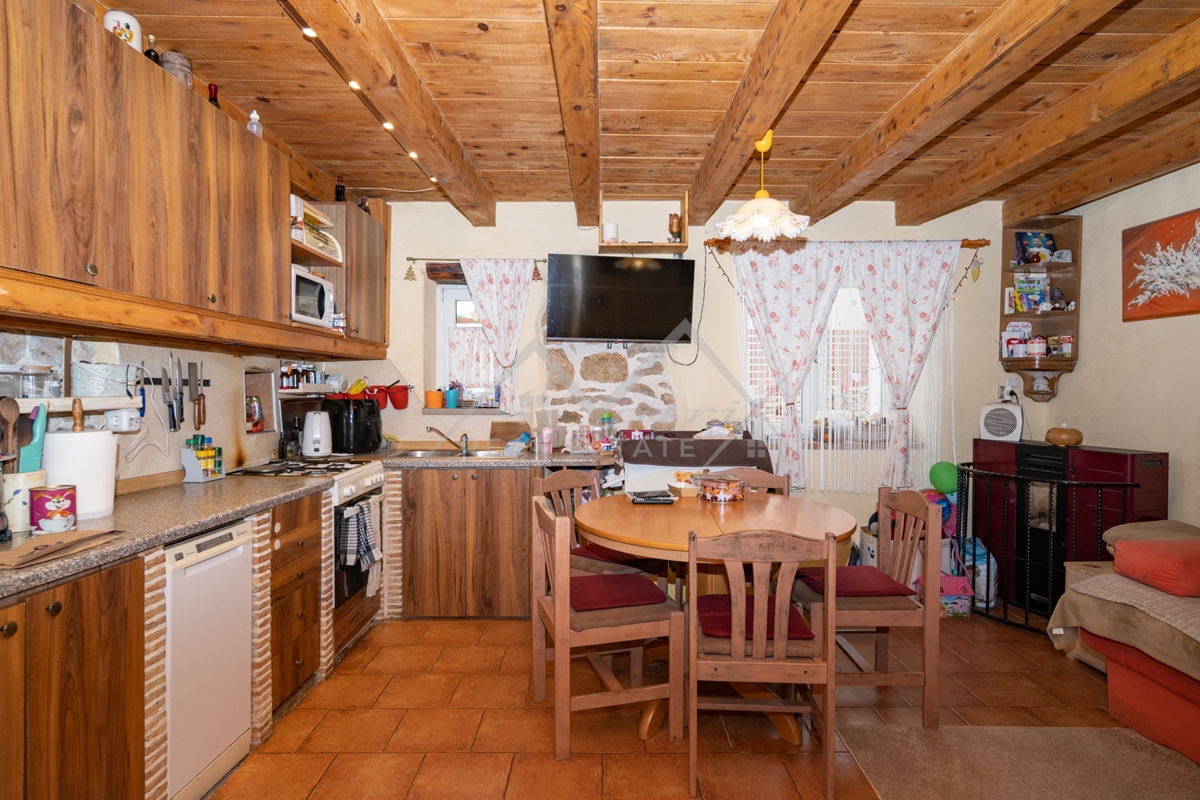 Poreč, okolica, kuća u nizu