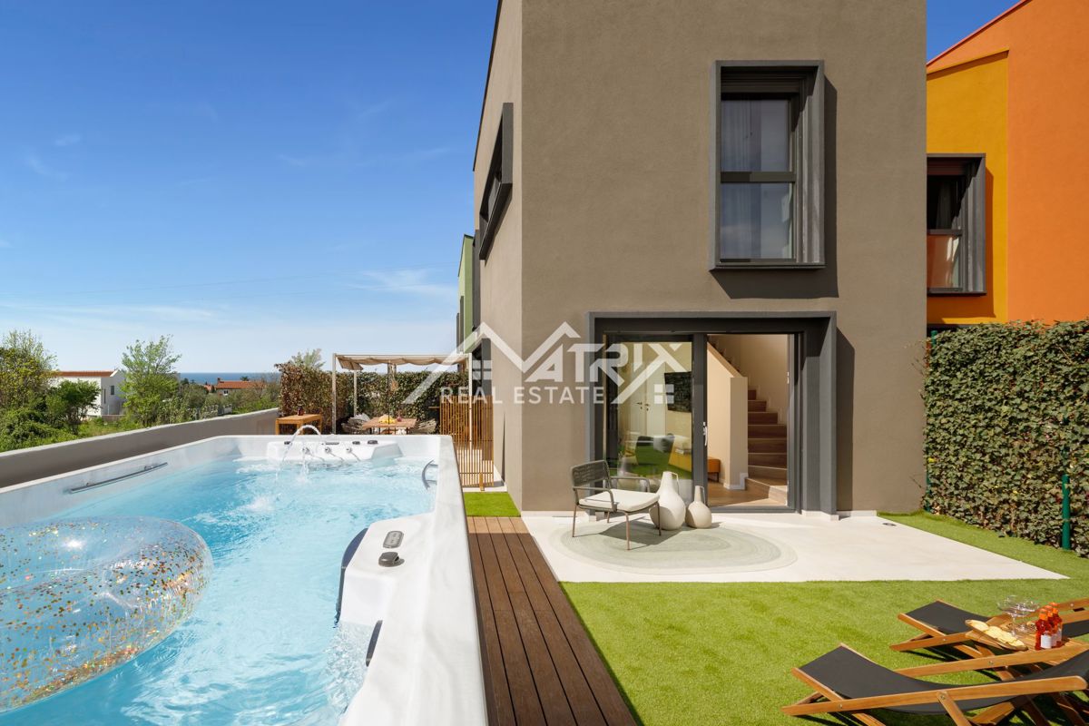 Poreč, Sodobna Opremljena Hiša Blizu Morja in Mesta