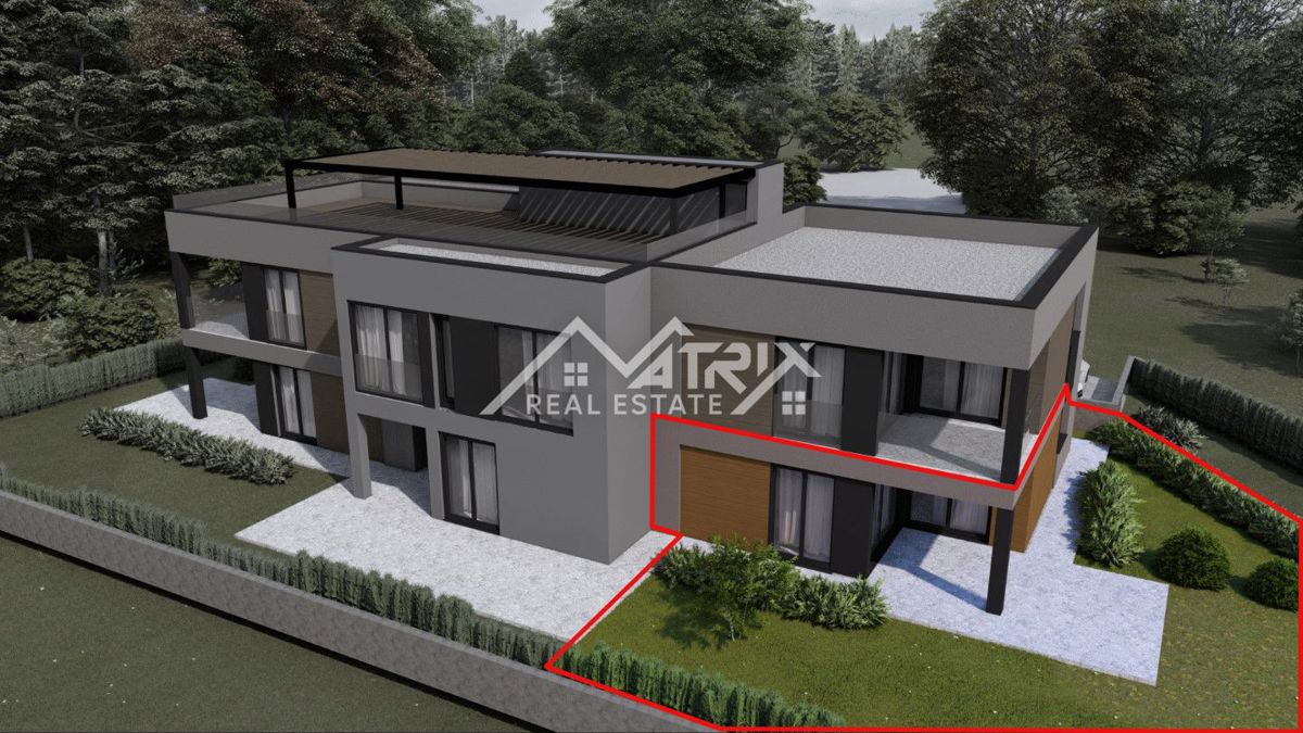 Poreč, two-bedroom ground floor apartment with a garden near the town