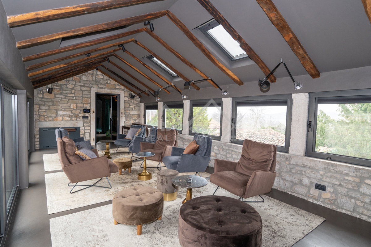 Poreč okolica, luksuzno dizajnirana kamena vila