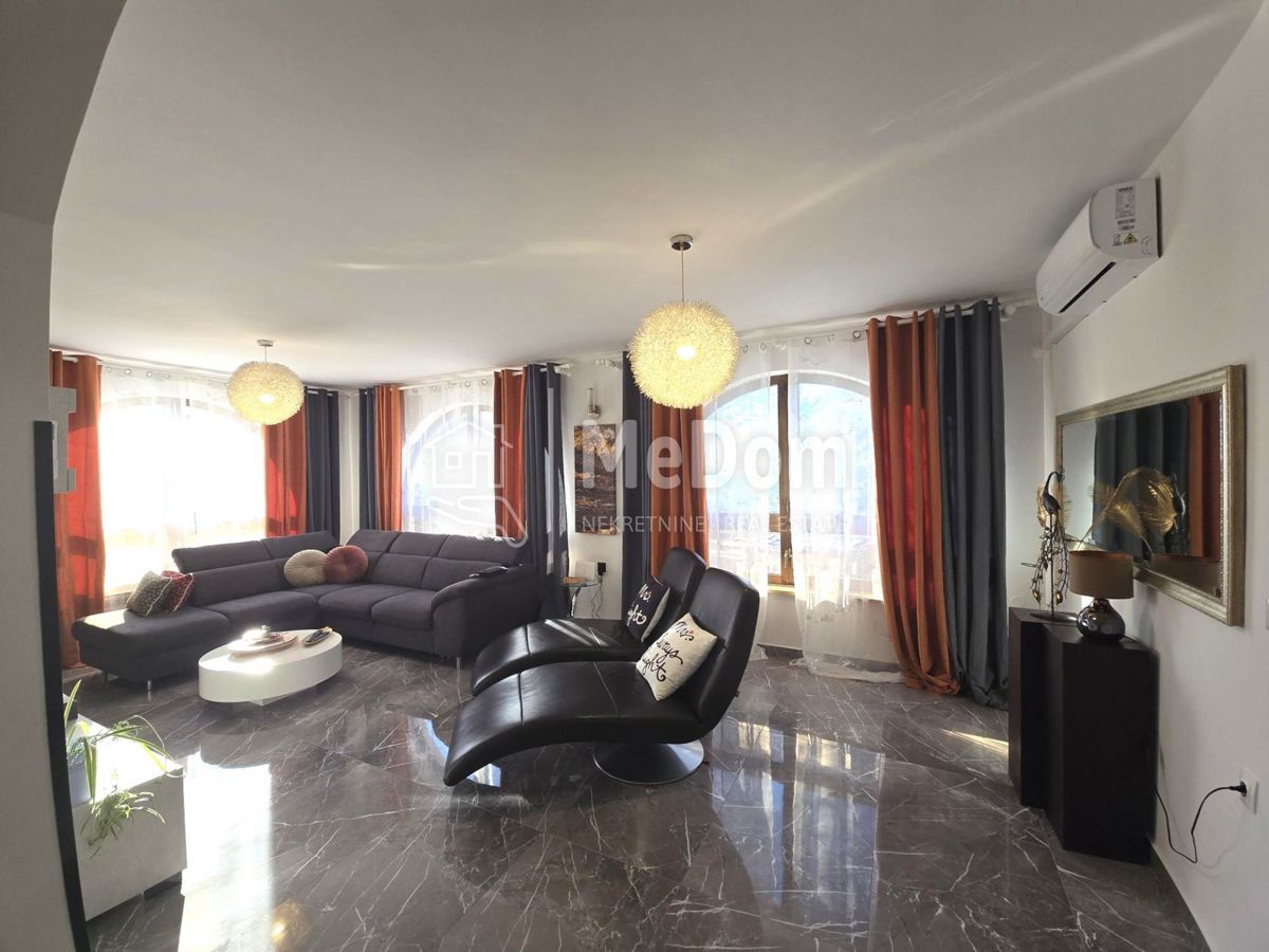 Hiša Kukci, Poreč, 240m2