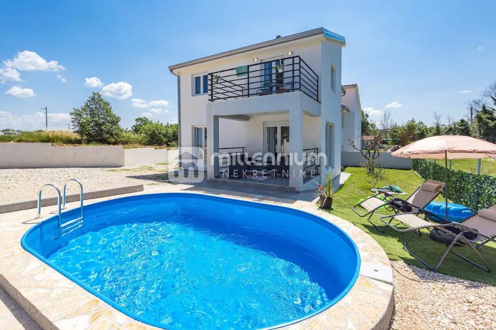 Istra, Poreč, kuća s bazenom, 170m2