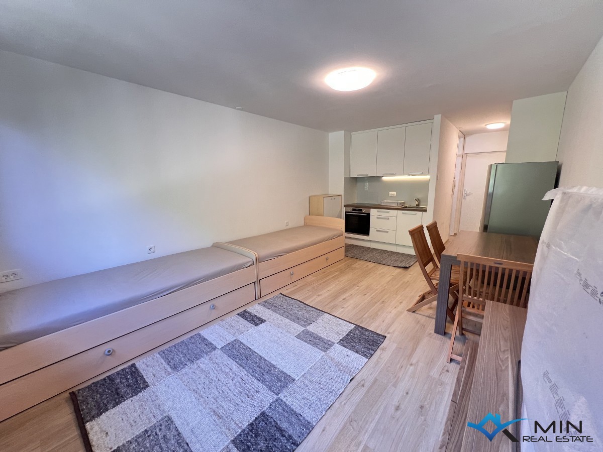 Garsonjera na odličnoj lokaciji u Novigradu