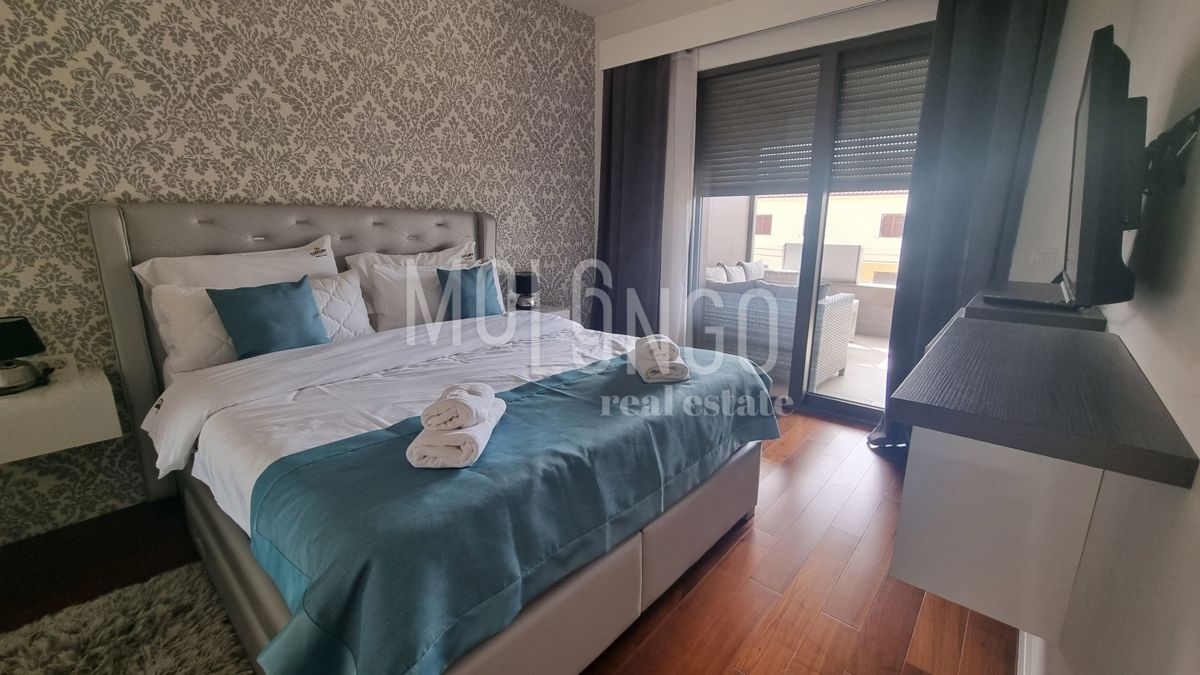 ISTRA, POREČ, SAMO U NAŠOJ PONUDI stan u novogradnji blizu mora