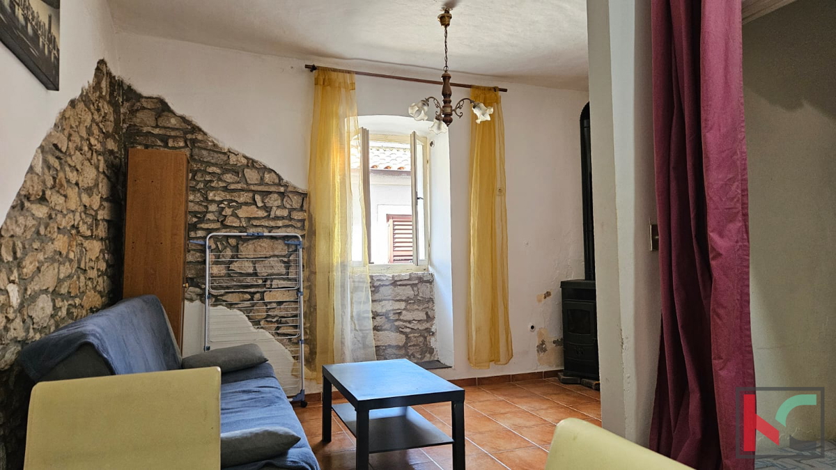 PULA, CENTAR, DVOSOBAN STAN U PRIZEMLJU, 31M2 #PRODAJA