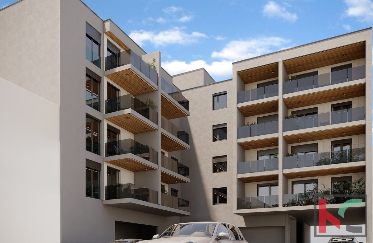 Istra, Pula, centar, stan 130,31m2 u novogradnji, tri spavaće sobe i loggia