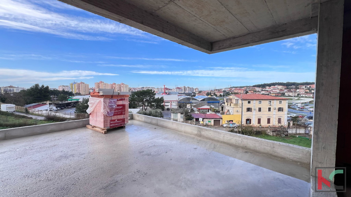Istra, Pula, stan sa 3SS+DB, dva garažna mjesta, #prodaja