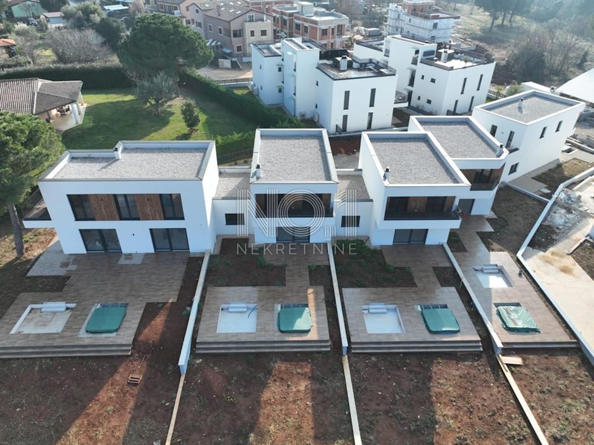 Poreč – eine herrliche Villa mit Meerblick!