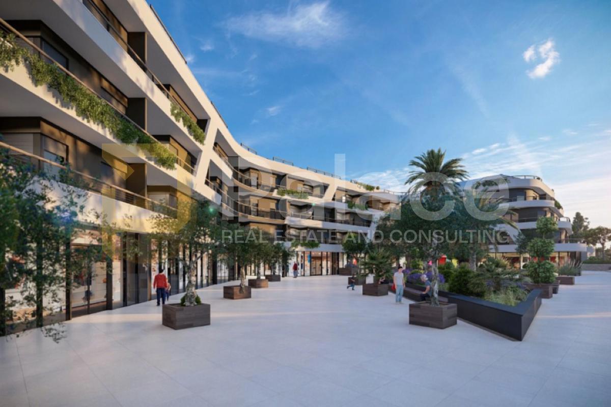 Luxurious Apartment 52 m², 1 Bedroom and Balcony on the First Floor in Poreč