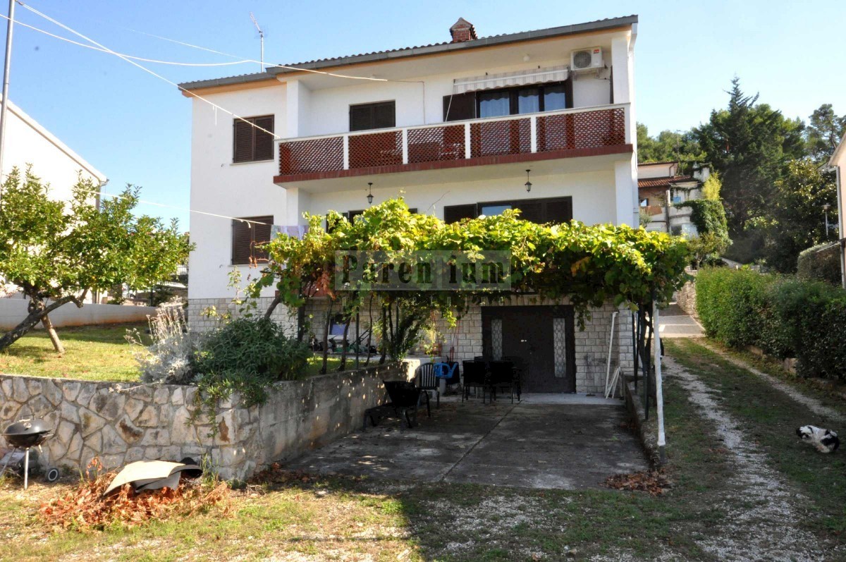 Samostojeća kuća na prodaju u Poreču