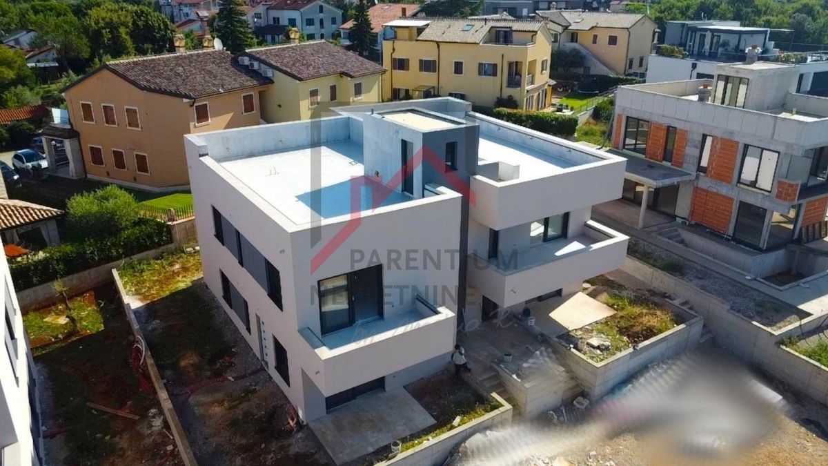 New building - beautiful apartment not far from the sea and the city of Porec