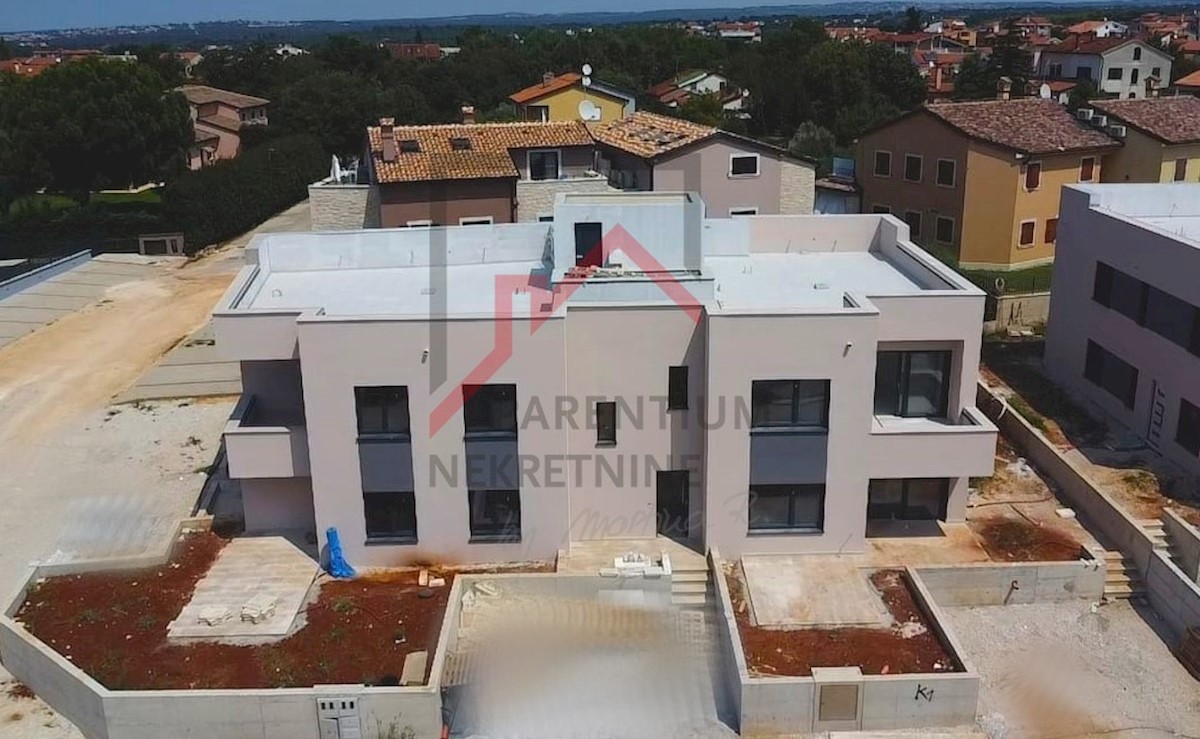 Nice apartment on the first floor, with roof terrace - new building