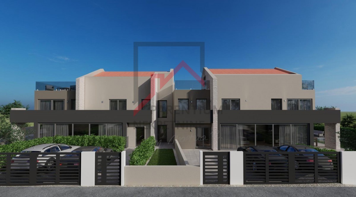 Istra, Poreč - Dvojna kuća 600 metara od mora