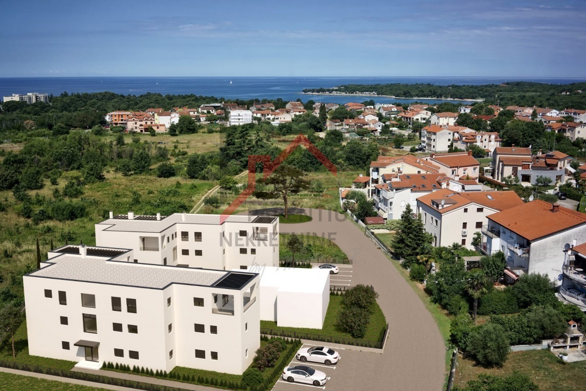 Poreč, luxurious apartment on the first floor!