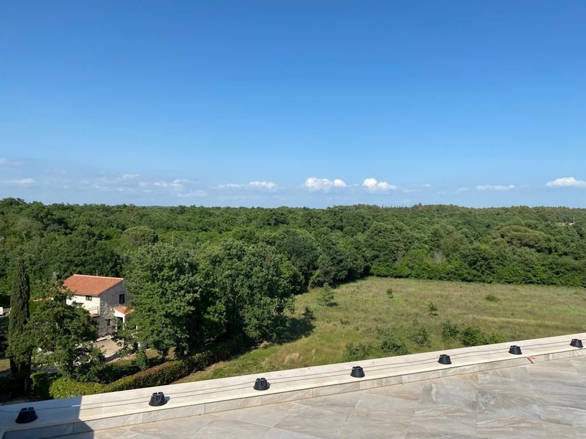 POREČ-PENTHAUSE NA PRODAJI