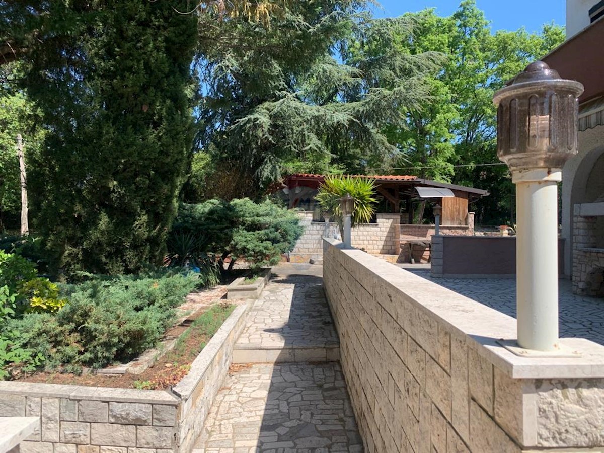 House Frata, Poreč, 468m2