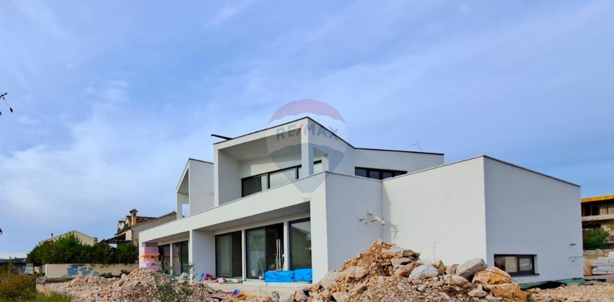 Luksuzni stan u duplexu s bazenom - S2 - Vodice