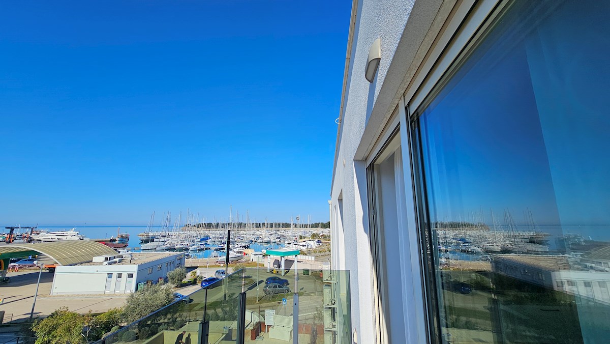 Luksuzne nekretnine Istra, prodajem stan, Novigrad, centar