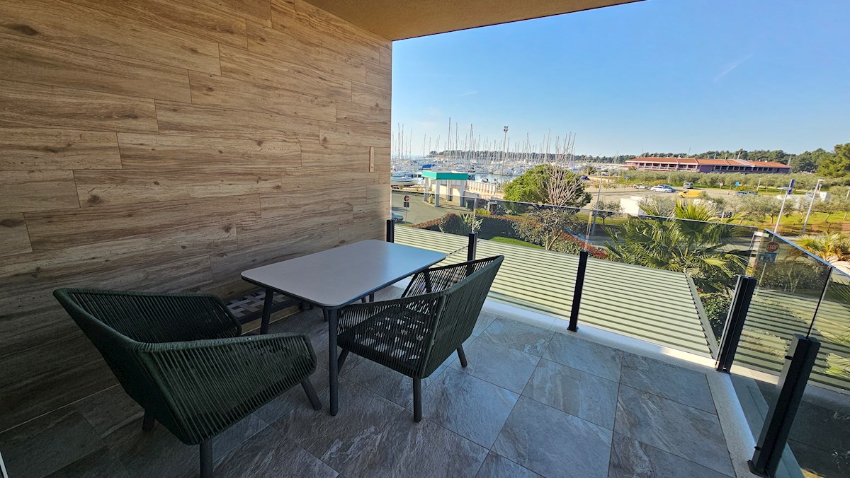 Luksuzne nepremičnine Istra, prodajam stanovanje, Novigrad, centar