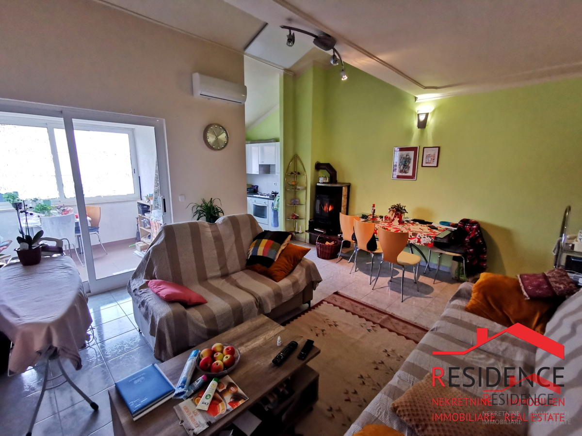 Poreč, Finida, stanovanje z galerijo