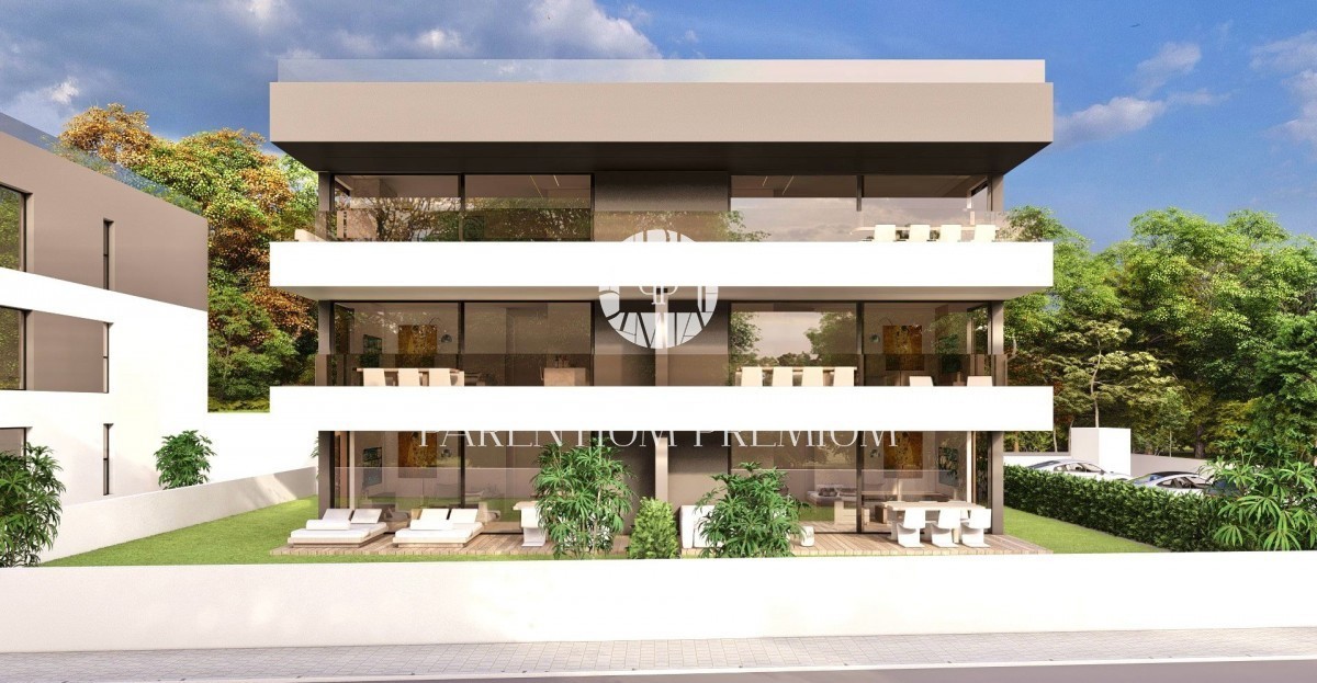 New construction, luxurious apartment on the 1st floor, 3 km from the center of Poreč