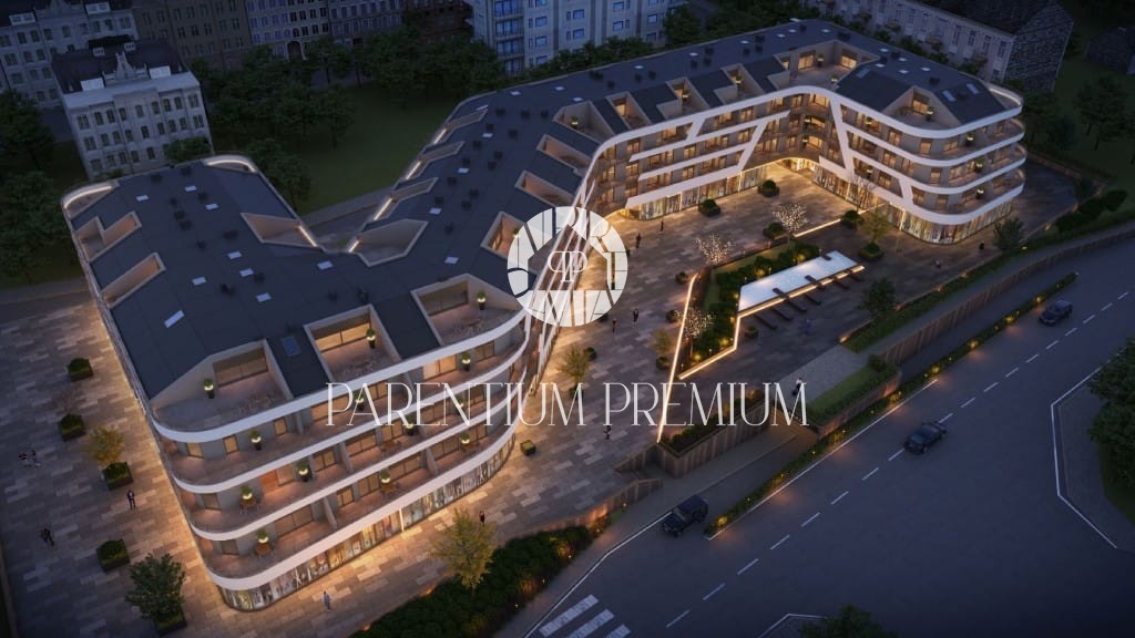 Luxury penthouse in the very center of the city with a sea view