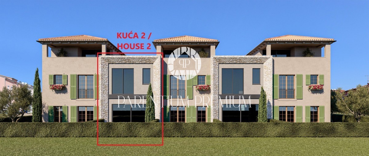 Prilika - Kuća u nizu 2km od centra Poreča i mora