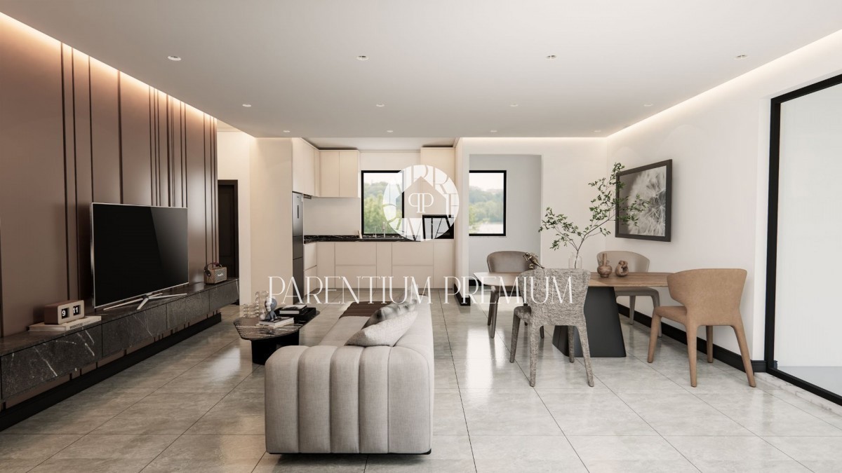 New apartment with a terrace and 3 bedrooms in a quiet location 900m from the sea