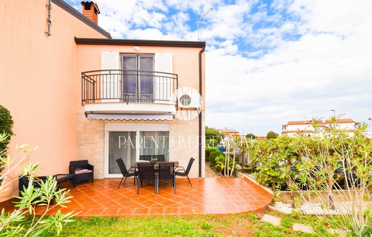 Hochwertiges Reihenhaus mit Garten, komplett möbliert und ausgestattet