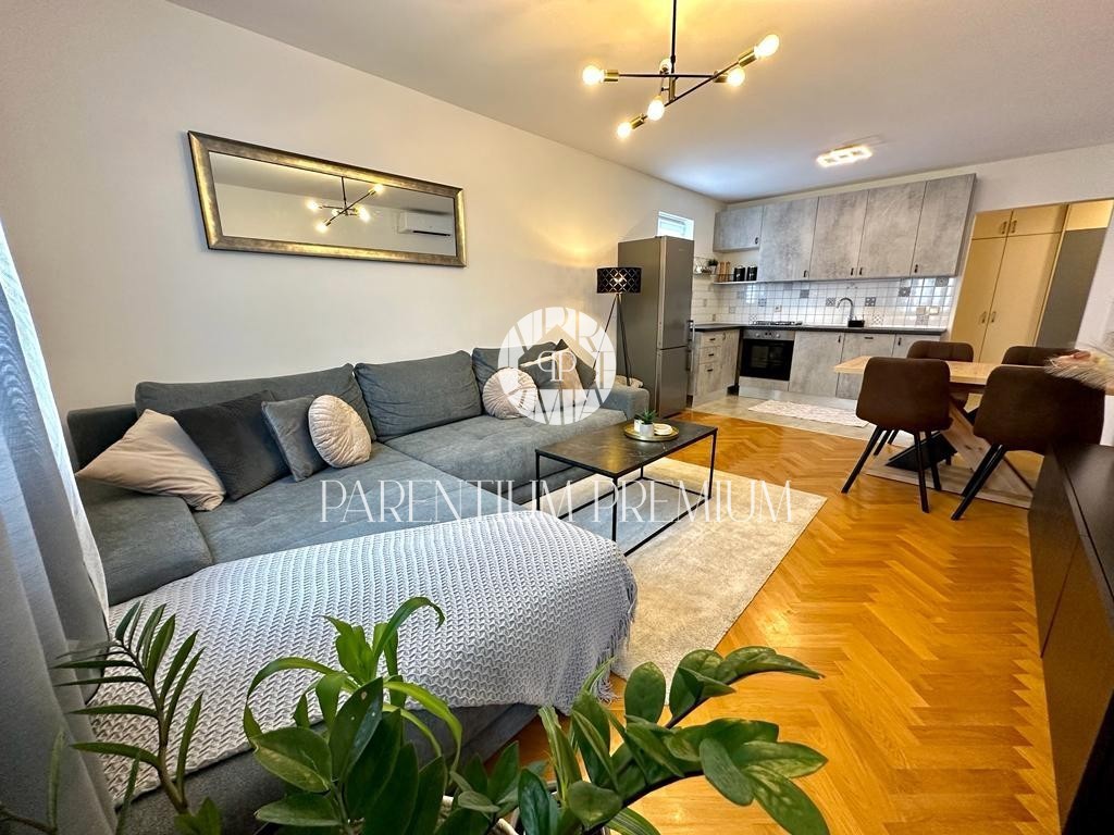 Furnished apartment 800 m from the sea